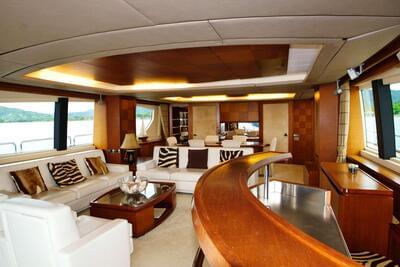  Azimut GRANDE 105 Camy Ed  <b>Interior Gallery</b>