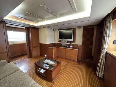  Azimut GRANDE 105 Camy Ed  <b>Interior Gallery</b>