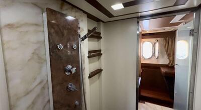  Azimut GRANDE 105 Camy Ed  <b>Interior Gallery</b>