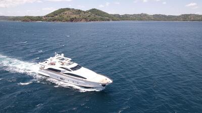  Azimut GRANDE 105 Camy Ed  <b>Exterior Gallery</b>