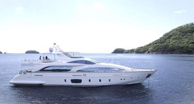  Azimut GRANDE 105 Camy Ed  <b>Exterior Gallery</b>