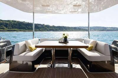  Azimut Magellano 66  <b>Gallery</b>