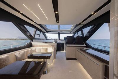 <b>Галерея интерьеров</b>  Azimut S7 Escape 