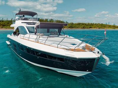  Azimut S7 Sea Bar  <b>Exterior Gallery</b>