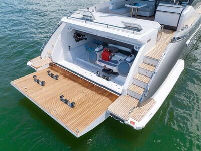  Azimut S7 Zero Dimension  <b>Exterior Gallery</b>