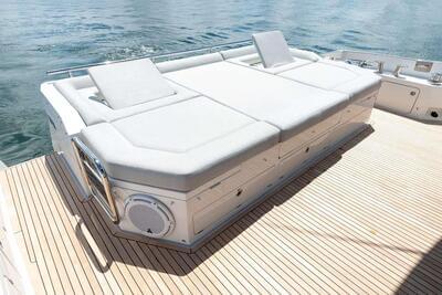  Azimut S7 Zero Dimension  <b>Exterior Gallery</b>