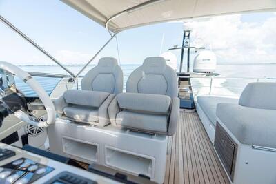  Azimut S7 Zero Dimension  <b>Exterior Gallery</b>