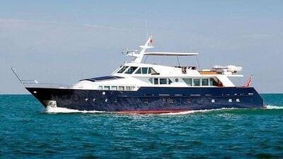 Benetti 26S Ayouchka