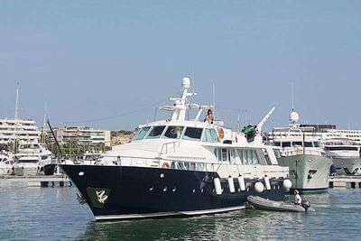 <b>Галерея</b>  Benetti 28S Mattia ii 