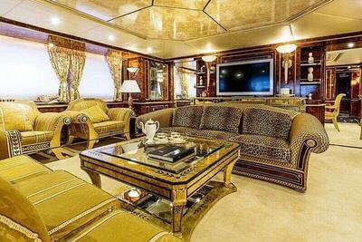  Benetti 45M Mistress  <b>Interior Gallery</b>