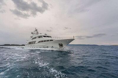 <b>Галерея</b>  Benetti Classic 115 Hoshi 