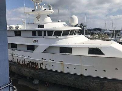 <b>Галерея</b>  Benetti Custom Conservation 