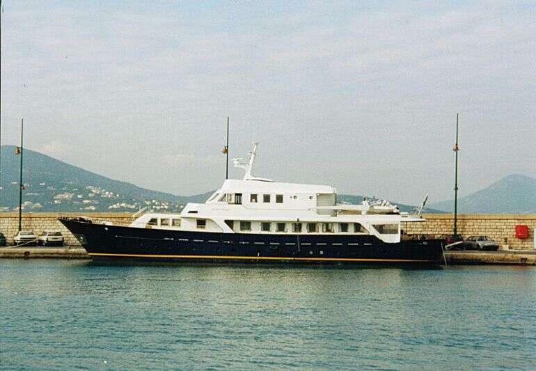Benetti Custom Dama di cuori