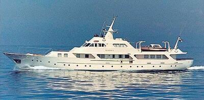 <b>Галерея</b>  Benetti Custom Lalibela 