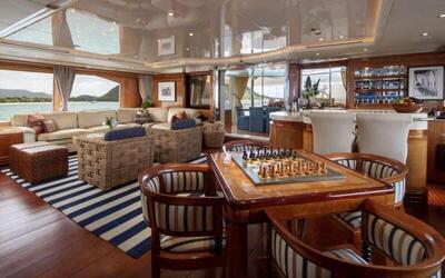 Benetti Custom Starfire  <b>Interior Gallery</b>