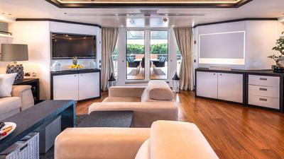 <b>Галерея интерьеров</b>  Benetti FB 500 series Africa I 