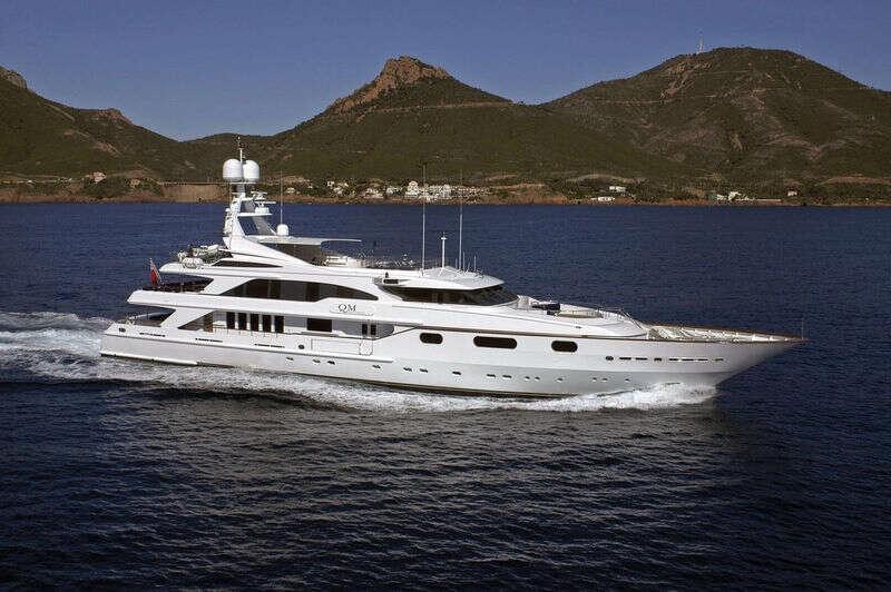 Benetti Golden Bay Air