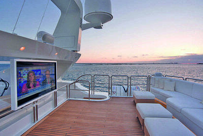  Benetti Golden Bay Barents  <b>Exterior Gallery</b>