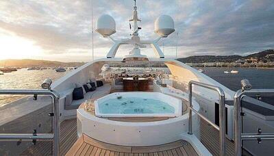  Benetti Golden Bay Come Prima  <b>Exterior Gallery</b>