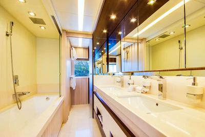  Benetti Tradition Supreme 108 Dylan anne  <b>Interior Gallery</b>