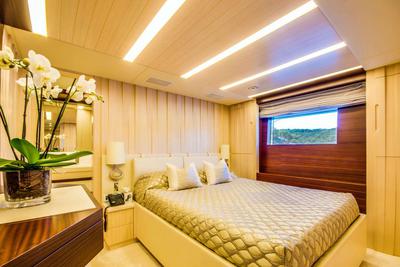  Benetti Tradition Supreme 108 Dylan anne  <b>Interior Gallery</b>