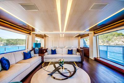  Benetti Tradition Supreme 108 Dylan anne  <b>Interior Gallery</b>