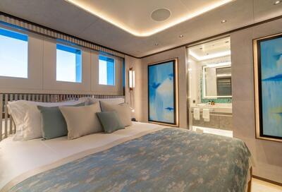  Bilgin Custom Eternal Spark  <b>Interior Gallery</b>