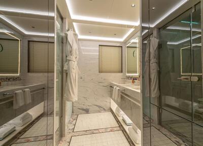  Bilgin Custom Eternal Spark  <b>Interior Gallery</b>