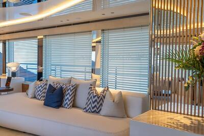  Bilgin Custom Eternal Spark  <b>Interior Gallery</b>