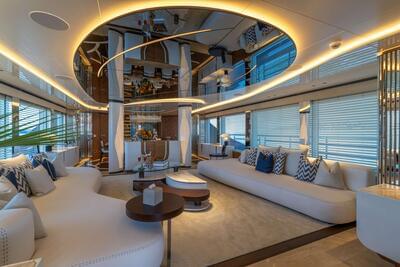  Bilgin Custom Eternal Spark  <b>Interior Gallery</b>