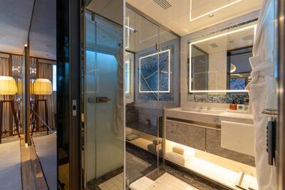  Bilgin Custom Eternal Spark  <b>Interior Gallery</b>