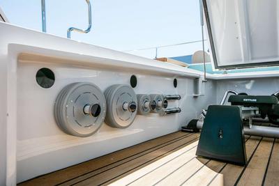  Cantiere delle Marche Darwin Class 102 Atlas  <b>Gallery</b>