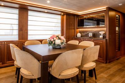  Cantiere delle Marche Darwin Class 102 Atlas  <b>Gallery</b>