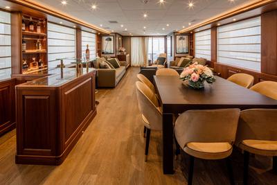 <b>Галерея</b>  Cantiere delle Marche Darwin Class 102 Atlas 