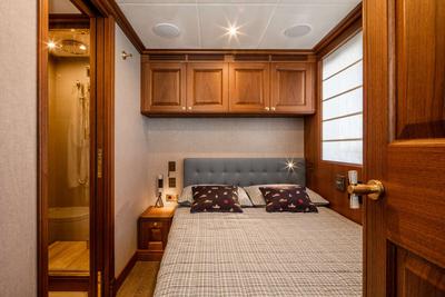  Cantiere delle Marche Darwin Class 102 Atlas  <b>Gallery</b>