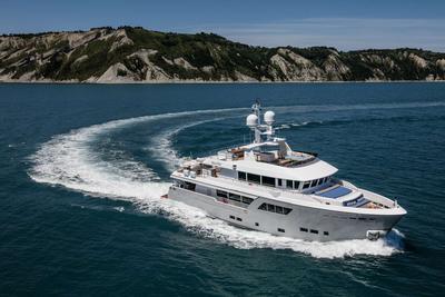  Cantiere delle Marche Darwin Class 102 Atlas  <b>Gallery</b>