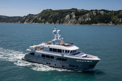  Cantiere delle Marche Darwin Class 102 Atlas  <b>Gallery</b>