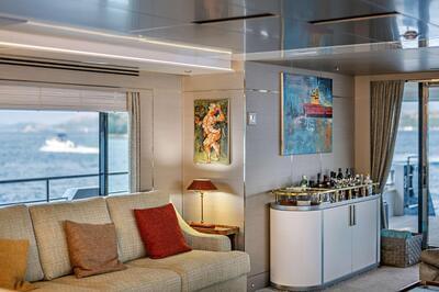 <b>Галерея интерьеров</b>  Cantiere delle Marche Darwin Class 102 Cape Cod II 