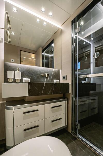  Cantiere delle Marche Darwin Class 102 Cape Cod II  <b>Interior Gallery</b>