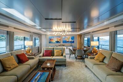 <b>Галерея интерьеров</b>  Cantiere delle Marche Darwin Class 102 Cape Cod II 