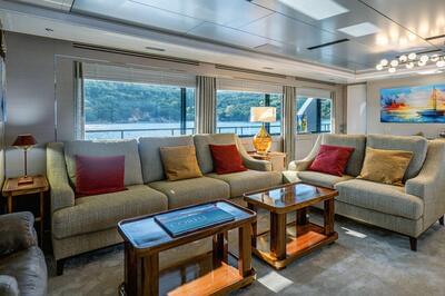  Cantiere delle Marche Darwin Class 102 Cape Cod II  <b>Interior Gallery</b>