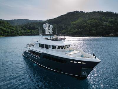  Cantiere delle Marche Darwin Class 102 Cape Cod II  <b>Exterior Gallery</b>