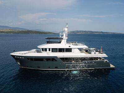  Cantiere delle Marche Darwin Class 102 Cape Cod II  <b>Exterior Gallery</b>