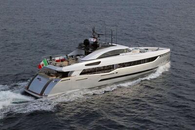  Columbus Sport 40M Leudin I  <b>Exterior Gallery</b>