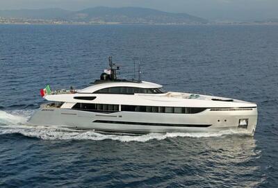  Columbus Sport 40M Leudin I  <b>Exterior Gallery</b>