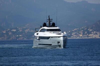  Columbus Sport 40M Leudin I  <b>Exterior Gallery</b>