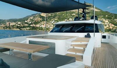  Columbus Sport 40M Next  <b>Exterior Gallery</b>