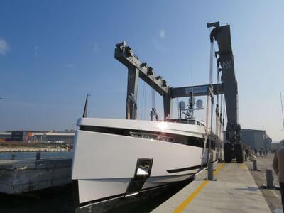  Columbus Sport 50M  <b>Exterior Gallery</b>