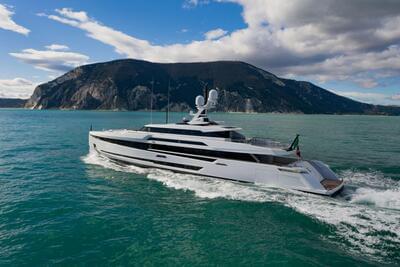  Columbus Sport 50M  <b>Exterior Gallery</b>