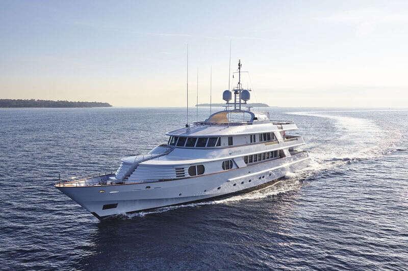  CRN Custom Azul v  <b>Exterior Gallery</b>